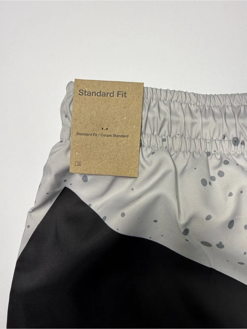 Jordan Essentials Poolside Shorts Men’s Size L Cement Grey- Red IB8818-011 NWT